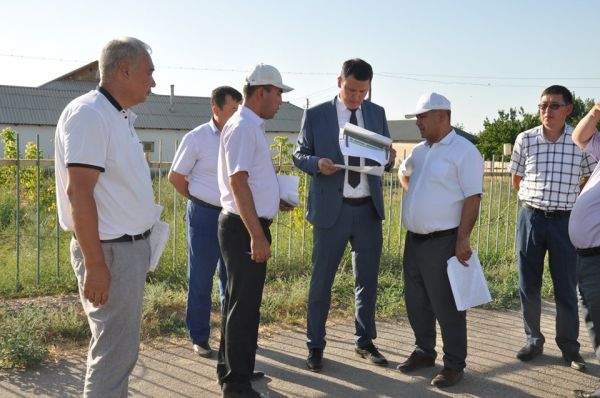 Түркістан: Шардараның жаңа әкімі жұмысын қаланы аралаудан бастады