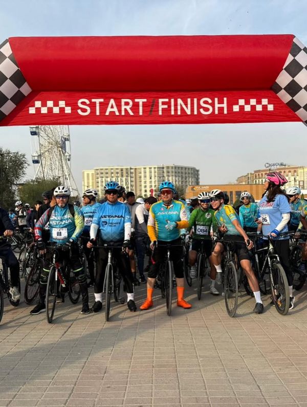 В Шымкенте впервые прошёл веломарафон в честь Дня Республики