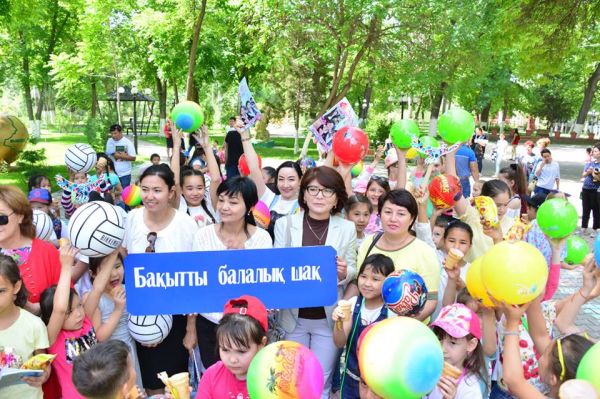Шымкент қалалық балалар көркемсурет мектебі көрме ұйымдастырды
