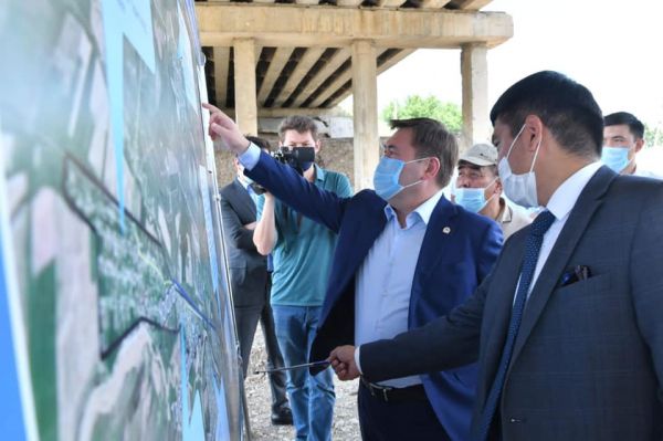 Аким города ознакомился со строительством систем питьевого водоснабжения жилого массива «Жанаталап»